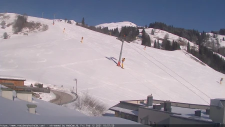 Saalbach-Hinterglemm Live HD from Residenz Hochalm